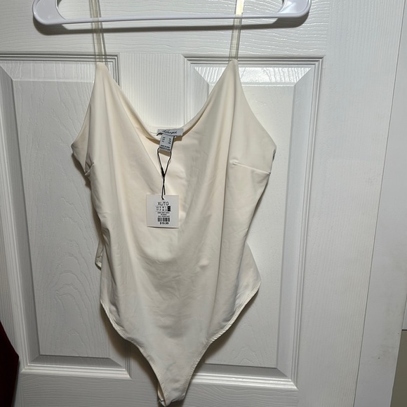 Revamped new bodysuit with tags - Picture 1 of 5